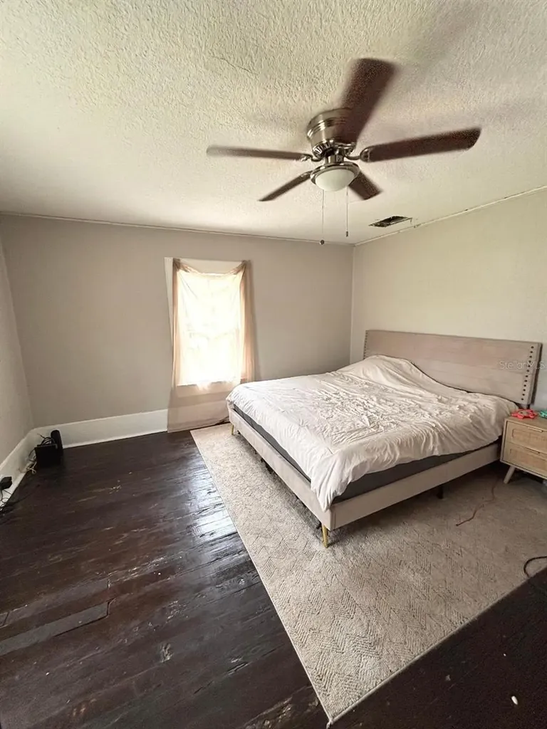 306 Murray Street New Smyrna Beach FL 32168