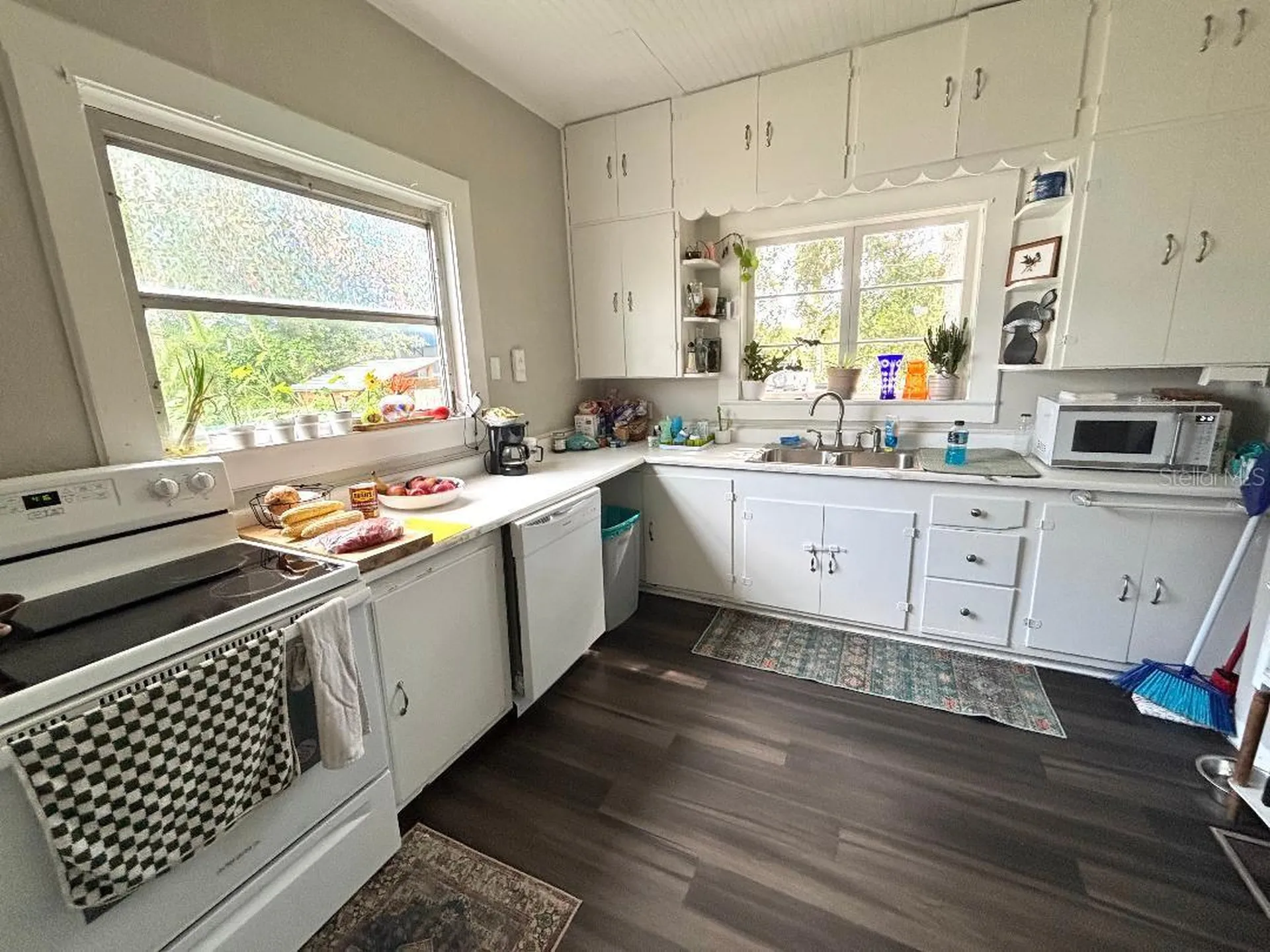 306 Murray Street New Smyrna Beach FL 32168