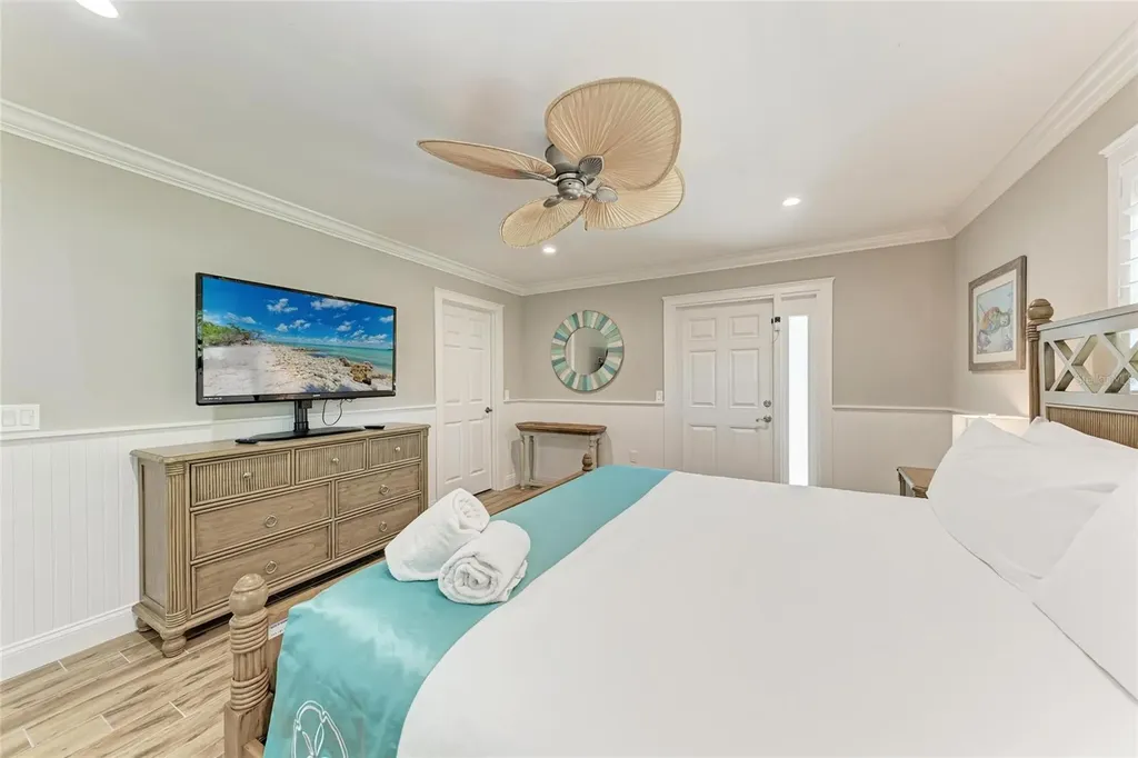 733 Holly Road Anna Maria FL 34216