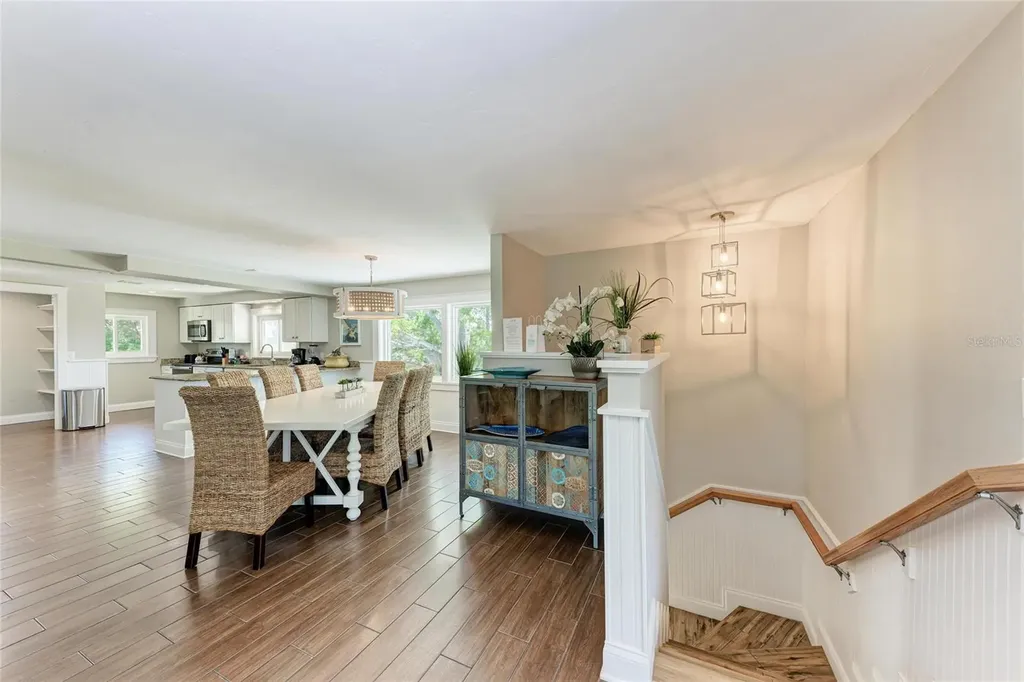 733 Holly Road Anna Maria FL 34216