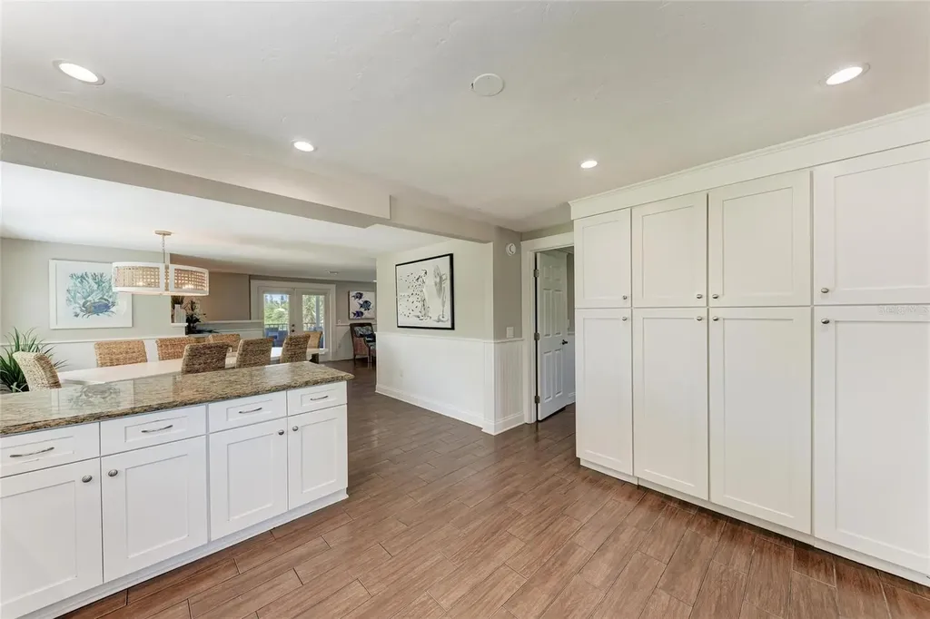 733 Holly Road Anna Maria FL 34216