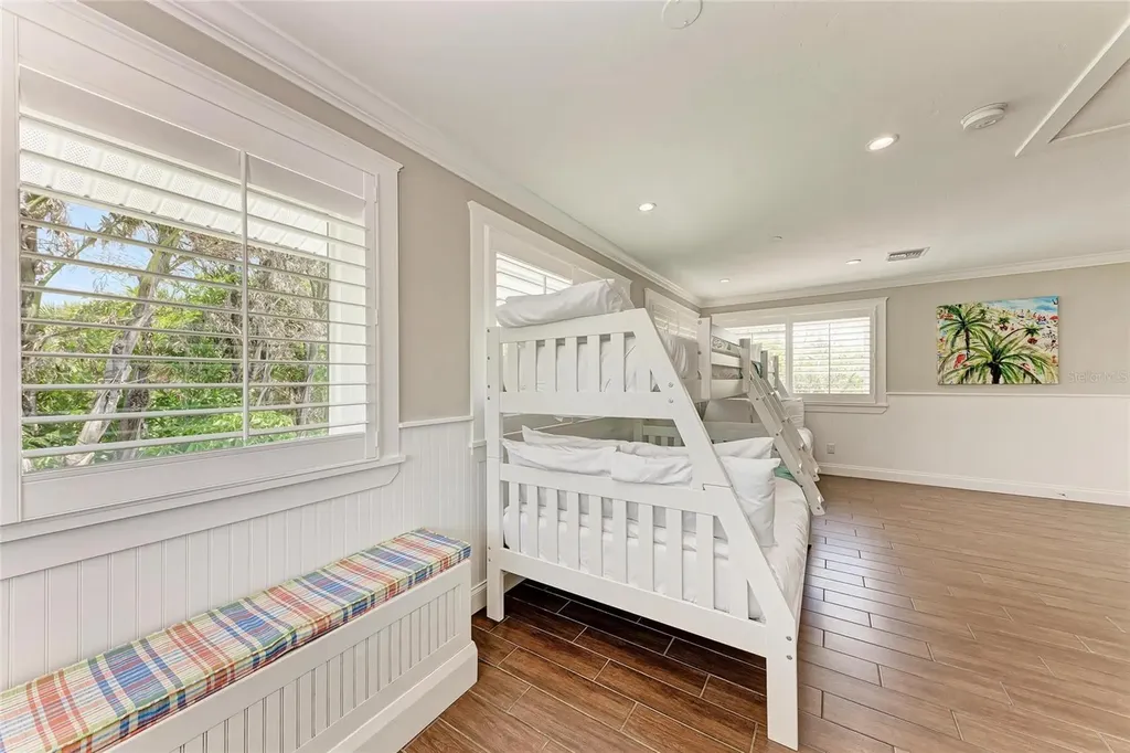 733 Holly Road Anna Maria FL 34216