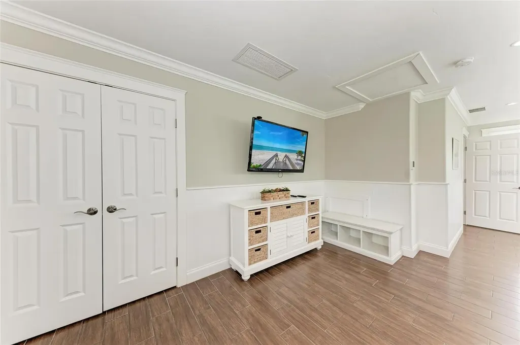 733 Holly Road Anna Maria FL 34216