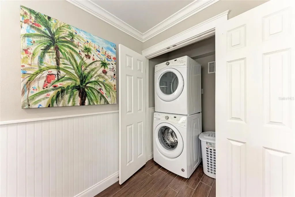 733 Holly Road Anna Maria FL 34216