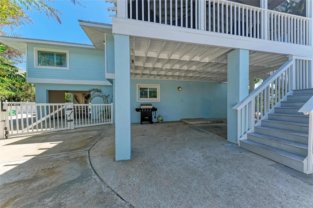 733 Holly Road Anna Maria FL 34216