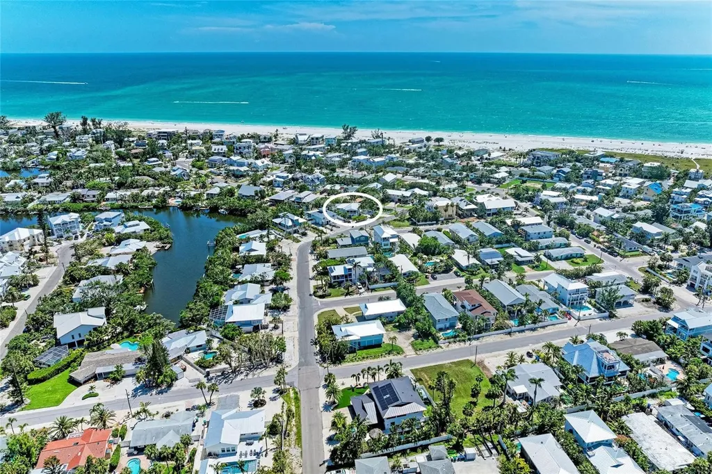 733 Holly Road Anna Maria FL 34216