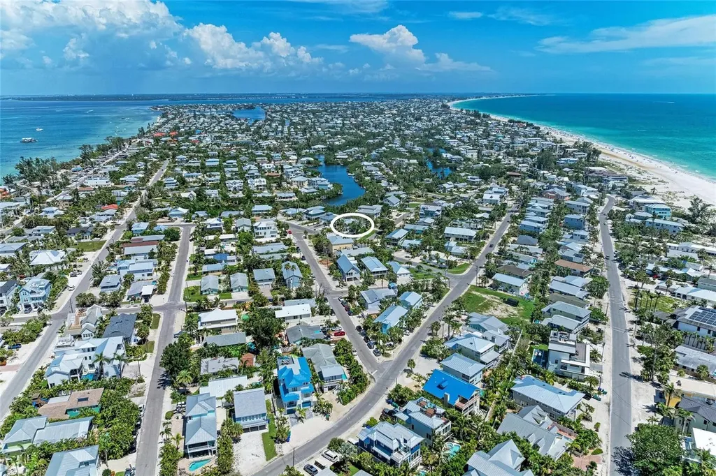 733 Holly Road Anna Maria FL 34216