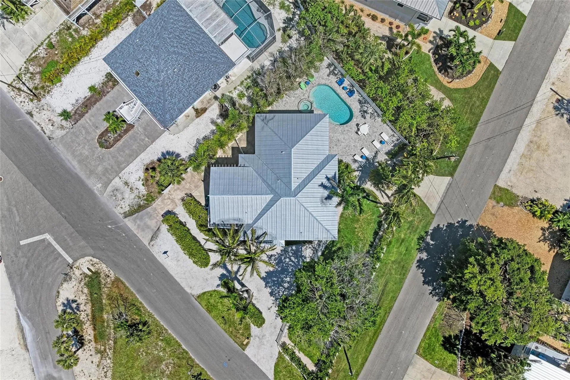 733 Holly Road Anna Maria FL 34216