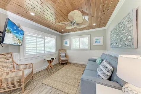 733 Holly Road Anna Maria FL 34216