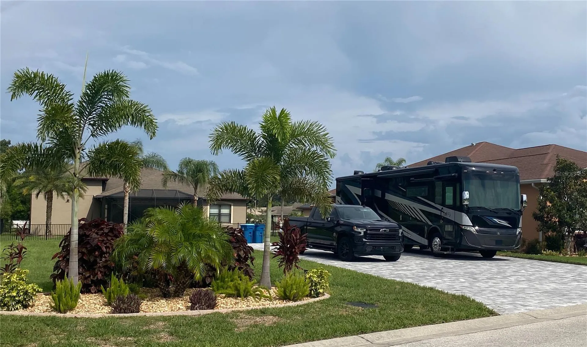 333 Nolane Lane Polk City FL 33868