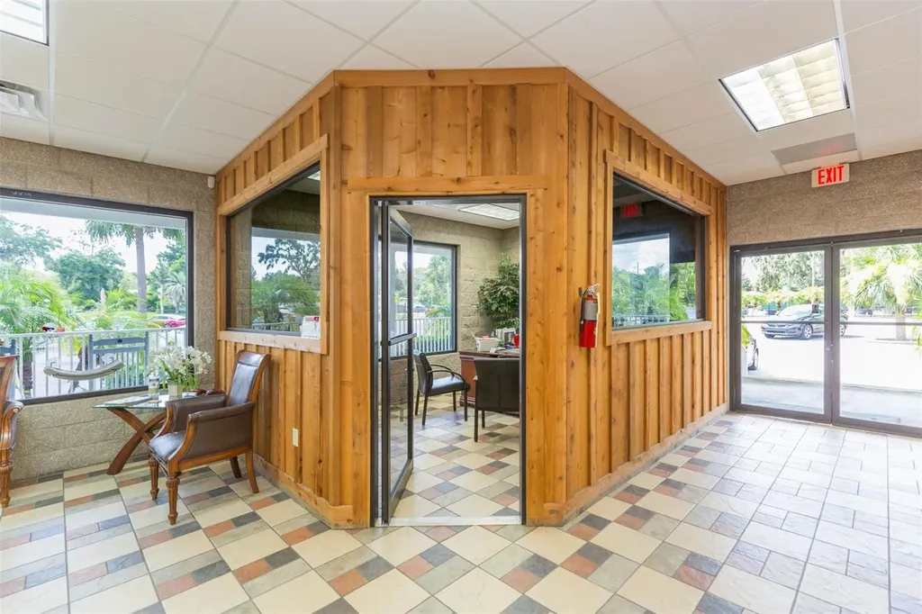 13815 21st Street Dade City FL 33525