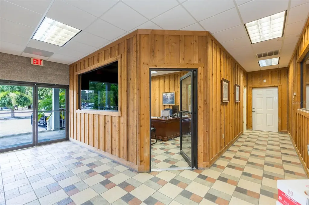 13815 21st Street Dade City FL 33525