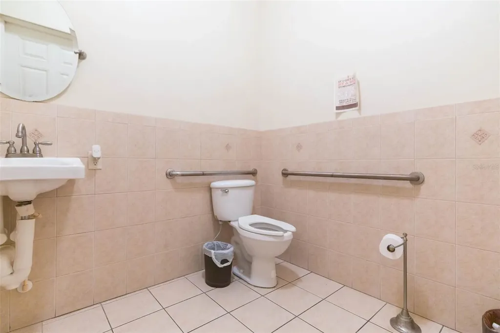 13815 21st Street Dade City FL 33525