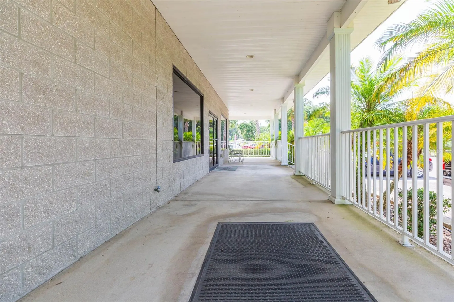 13815 21st Street Dade City FL 33525