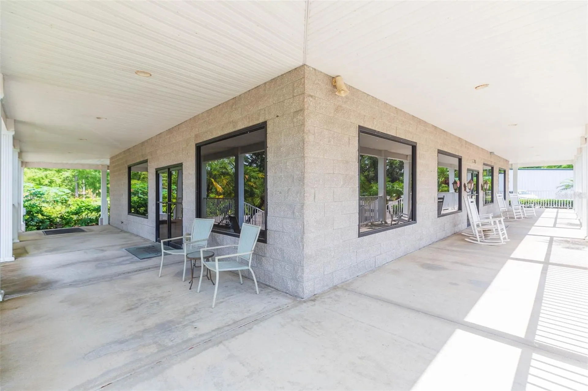 13815 21st Street Dade City FL 33525