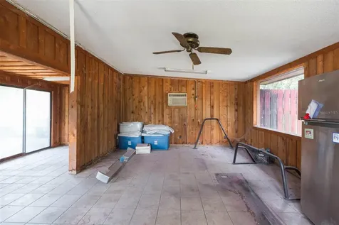13815 21st Street Dade City FL 33525
