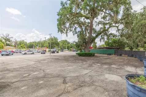 13815 21st Street Dade City FL 33525