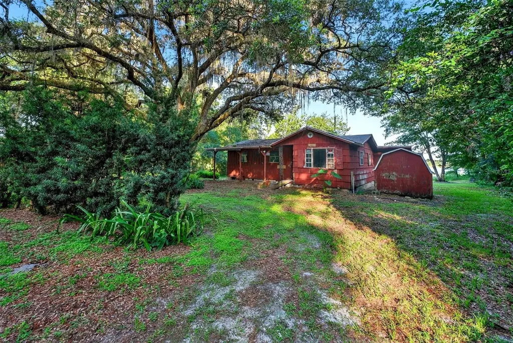 54544 Buckhorn Road Astor FL 32102