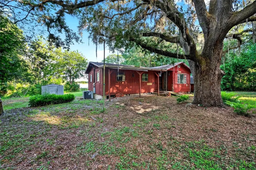 54544 Buckhorn Road Astor FL 32102