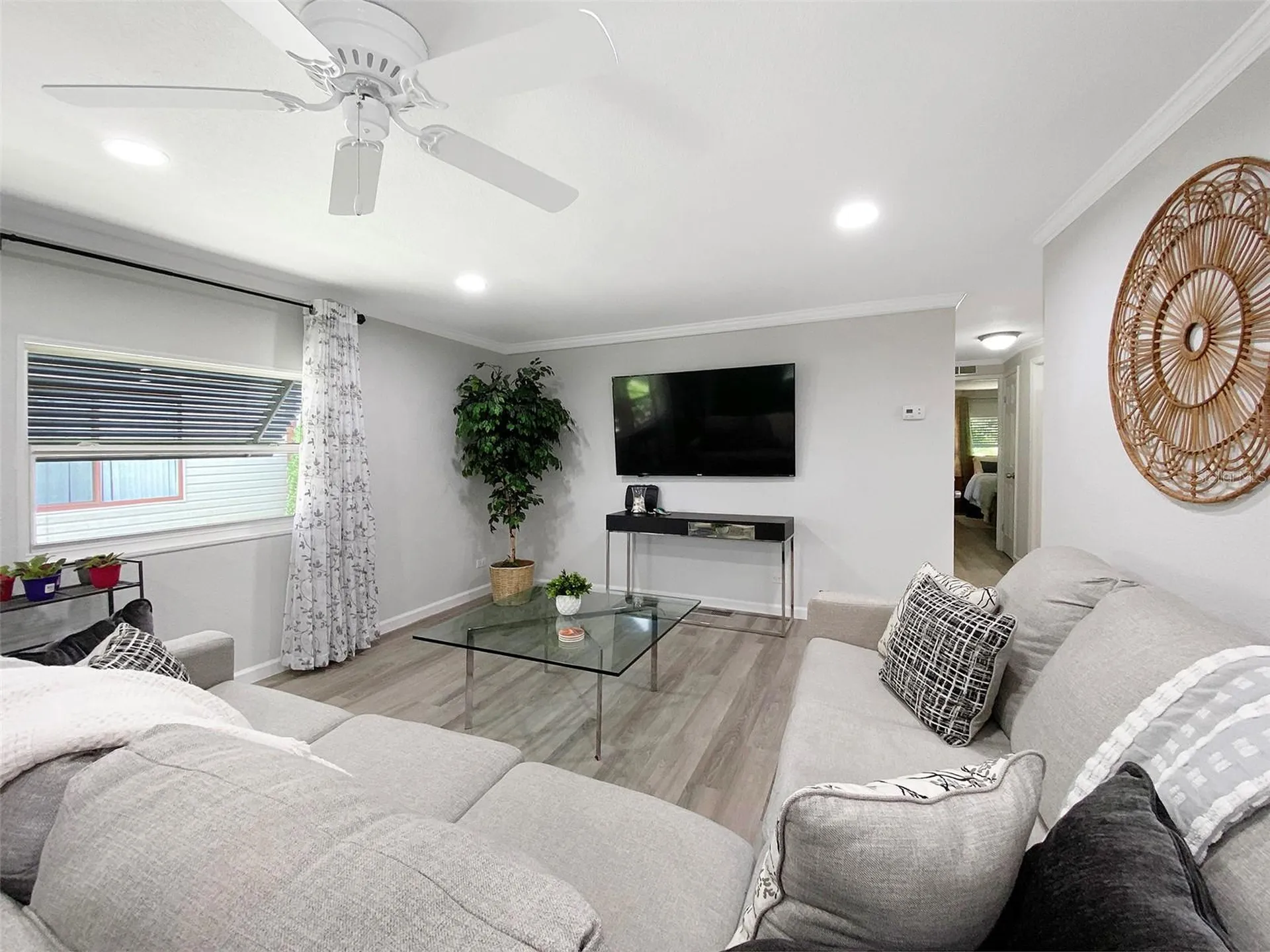 164 Royal Palm Drive Leesburg FL 34748