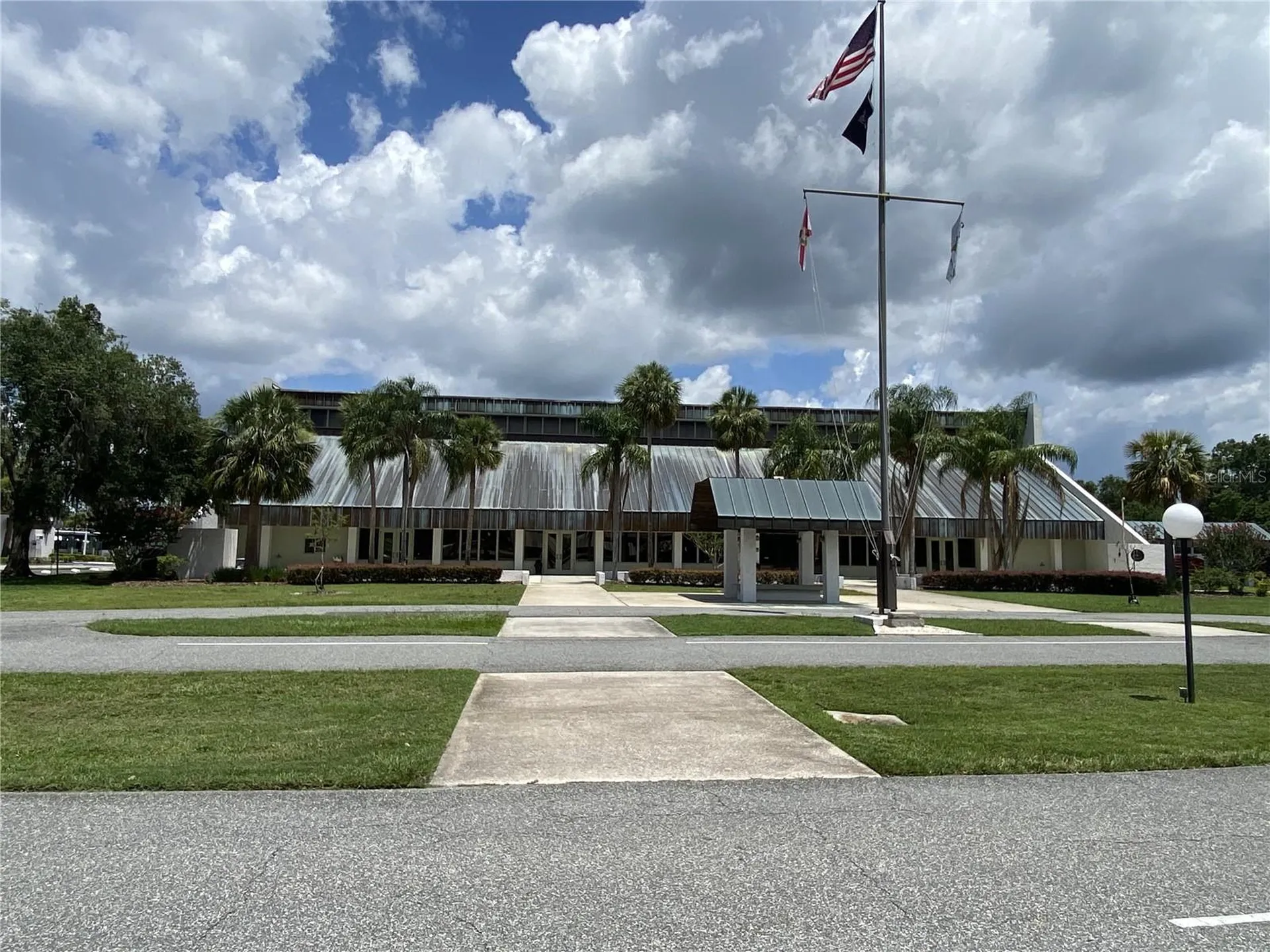 164 Royal Palm Drive Leesburg FL 34748