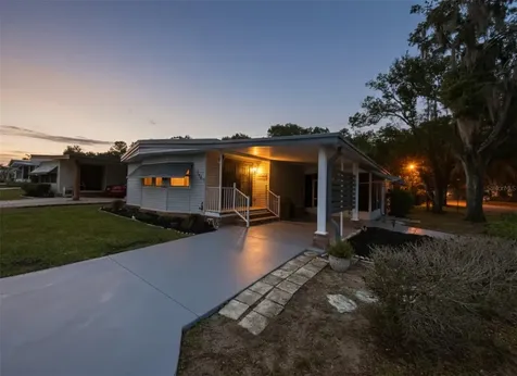 164 Royal Palm Drive Leesburg FL 34748