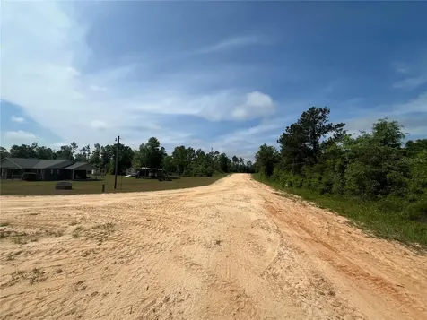 Rome Avenue Alford FL 32420
