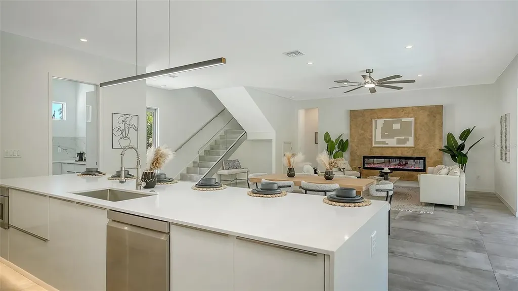 2124 Clematis Place Sarasota FL 34239