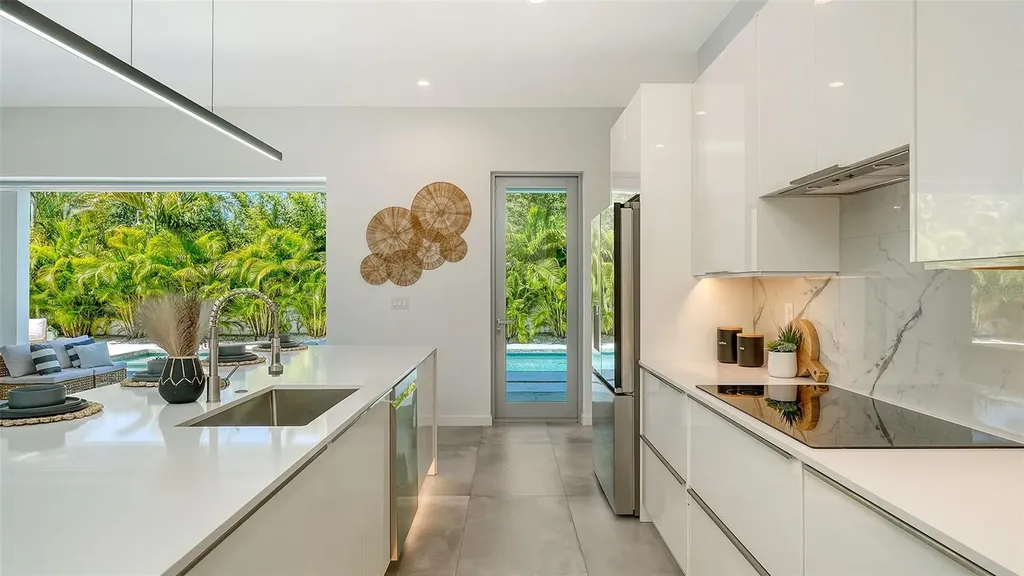 2124 Clematis Place Sarasota FL 34239