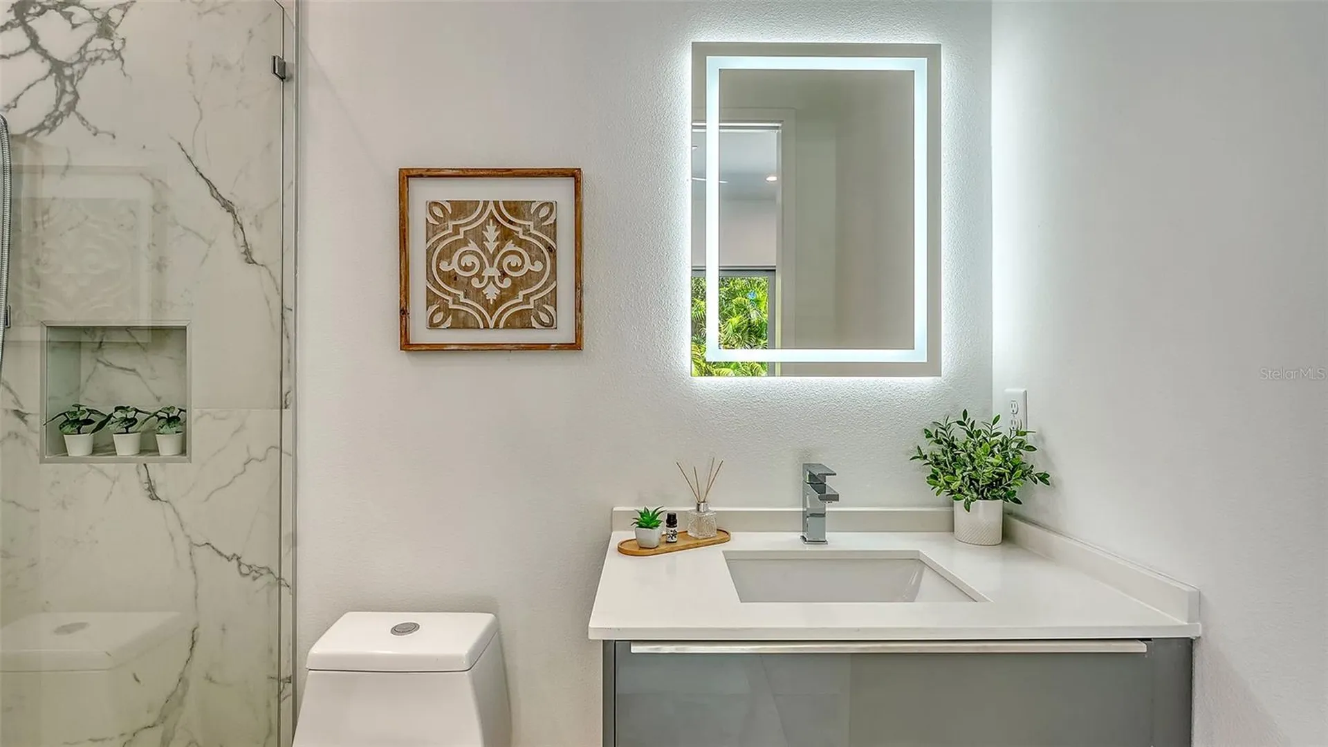 2124 Clematis Place Sarasota FL 34239