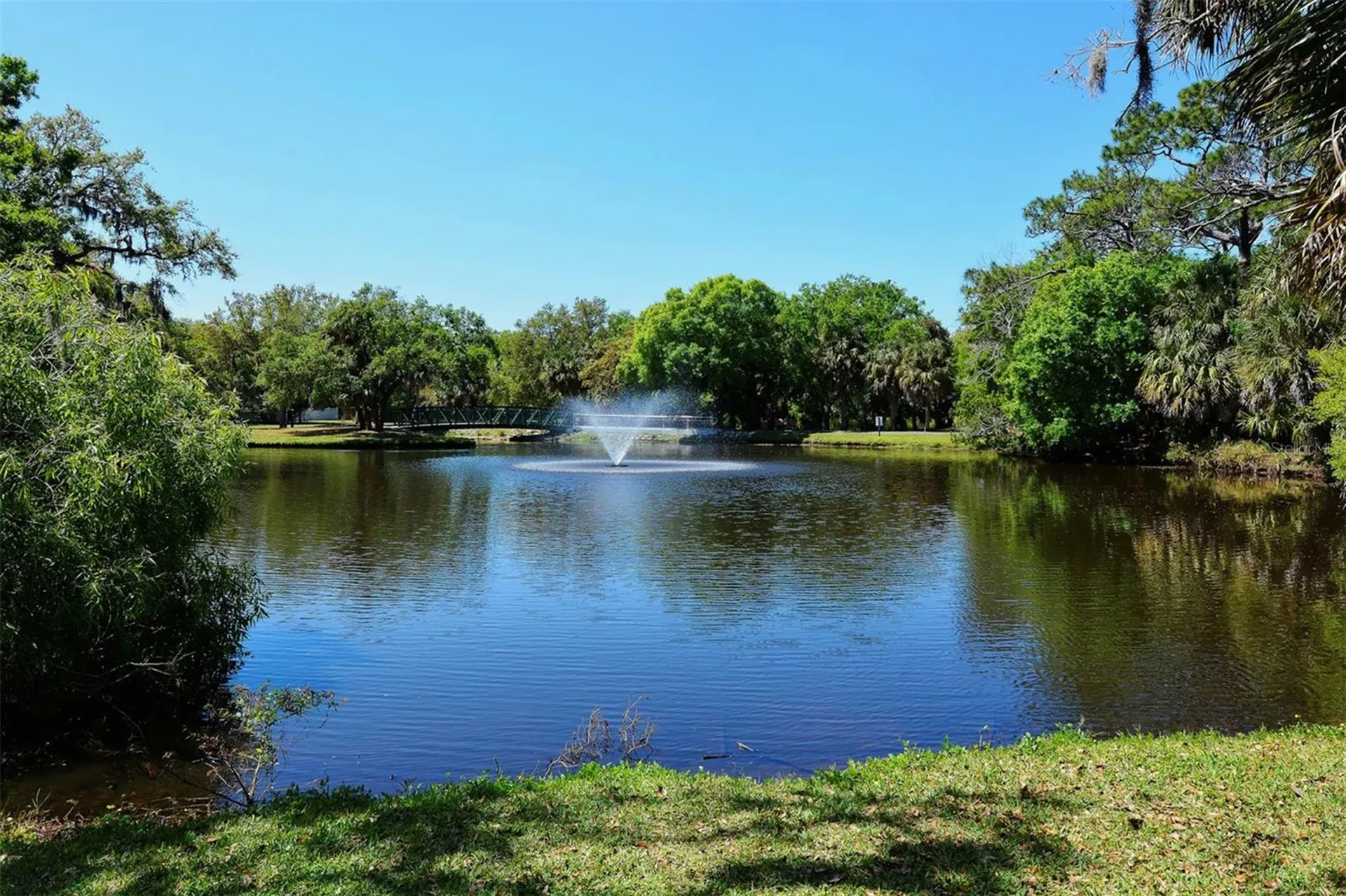 2124 Clematis Place Sarasota FL 34239