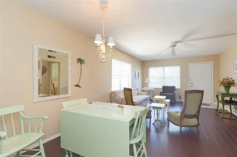 315 30th Avenue W Bradenton FL 34205