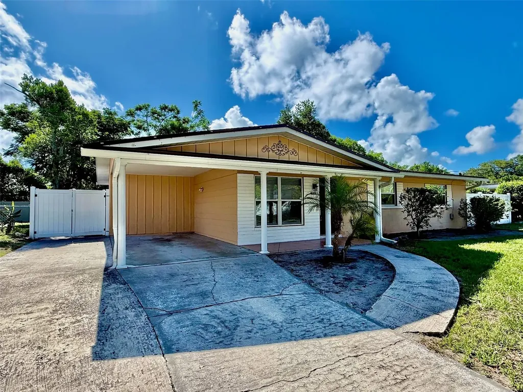 435 Andes Avenue Orlando FL 32807