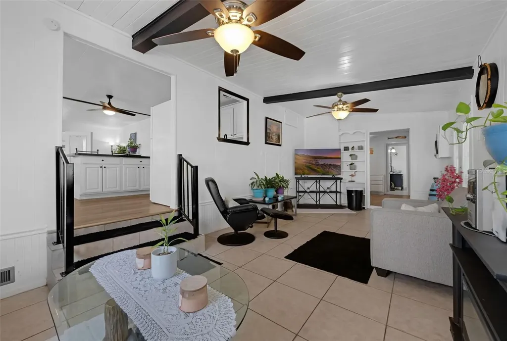 1025 Capella Drive Tavares FL 32778