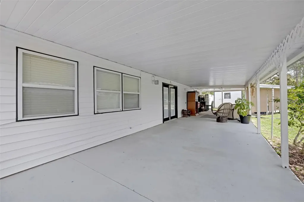 1025 Capella Drive Tavares FL 32778
