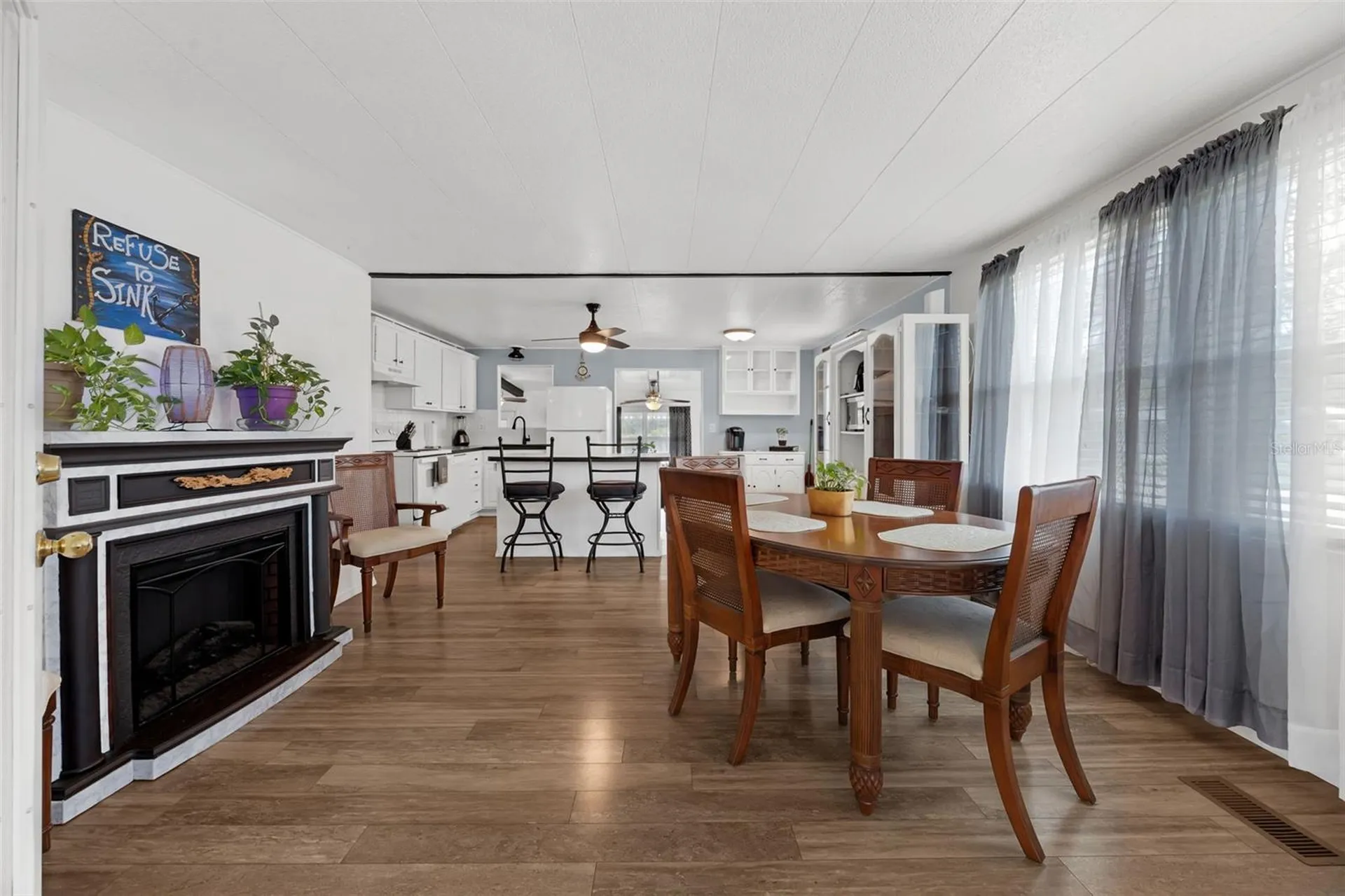 1025 Capella Drive Tavares FL 32778