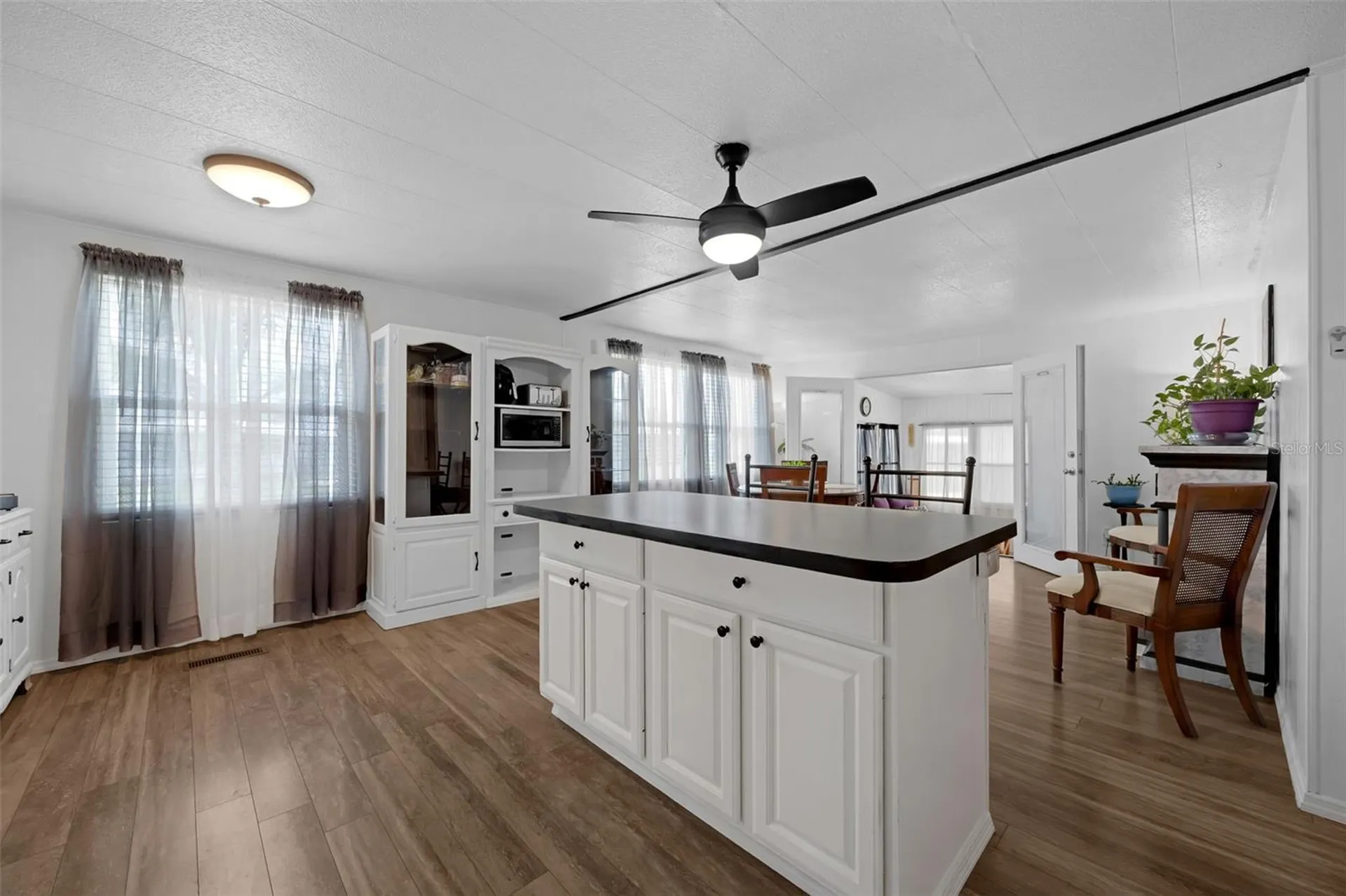 1025 Capella Drive Tavares FL 32778