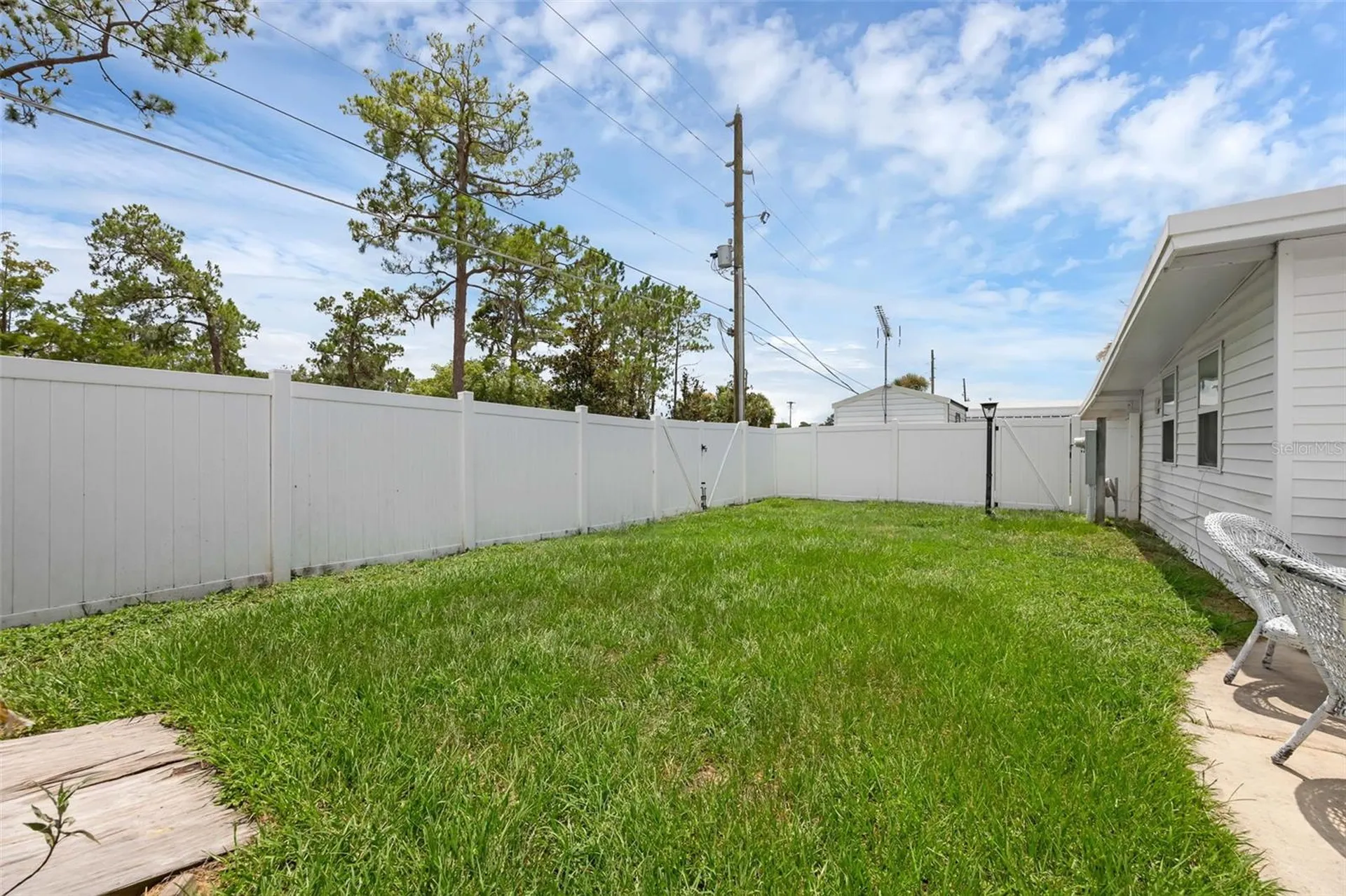 1025 Capella Drive Tavares FL 32778