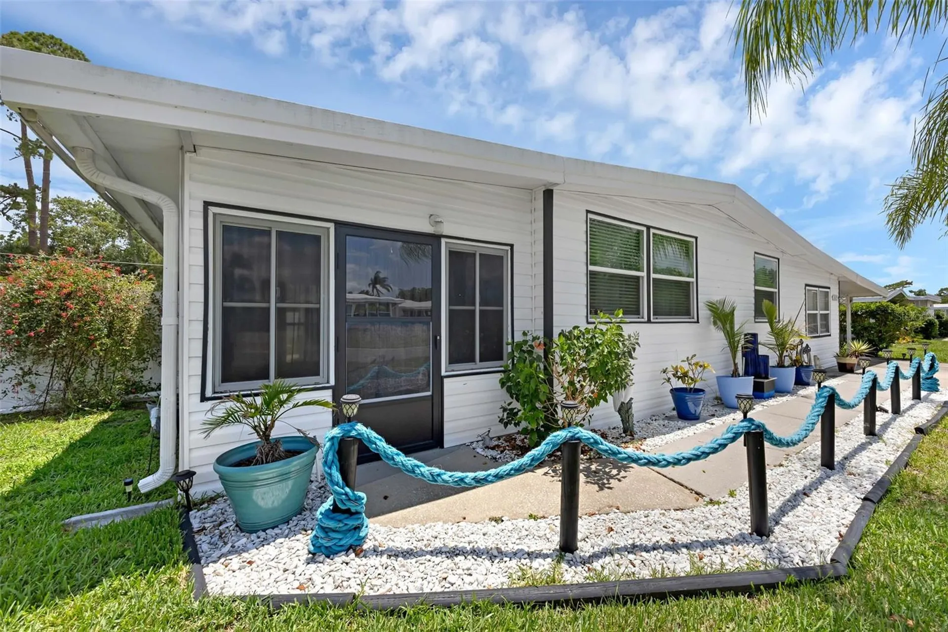 1025 Capella Drive Tavares FL 32778