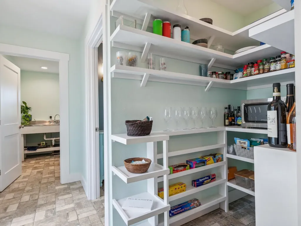 1732 6th Street Sarasota FL 34236