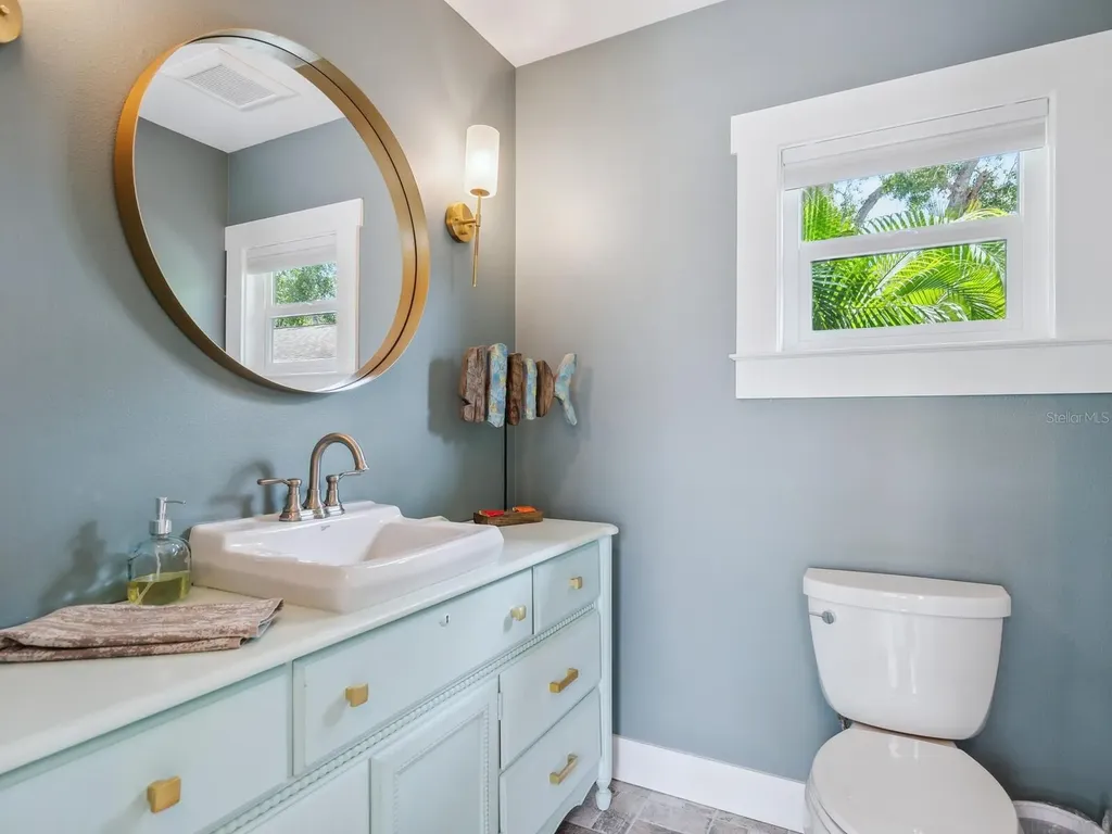 1732 6th Street Sarasota FL 34236