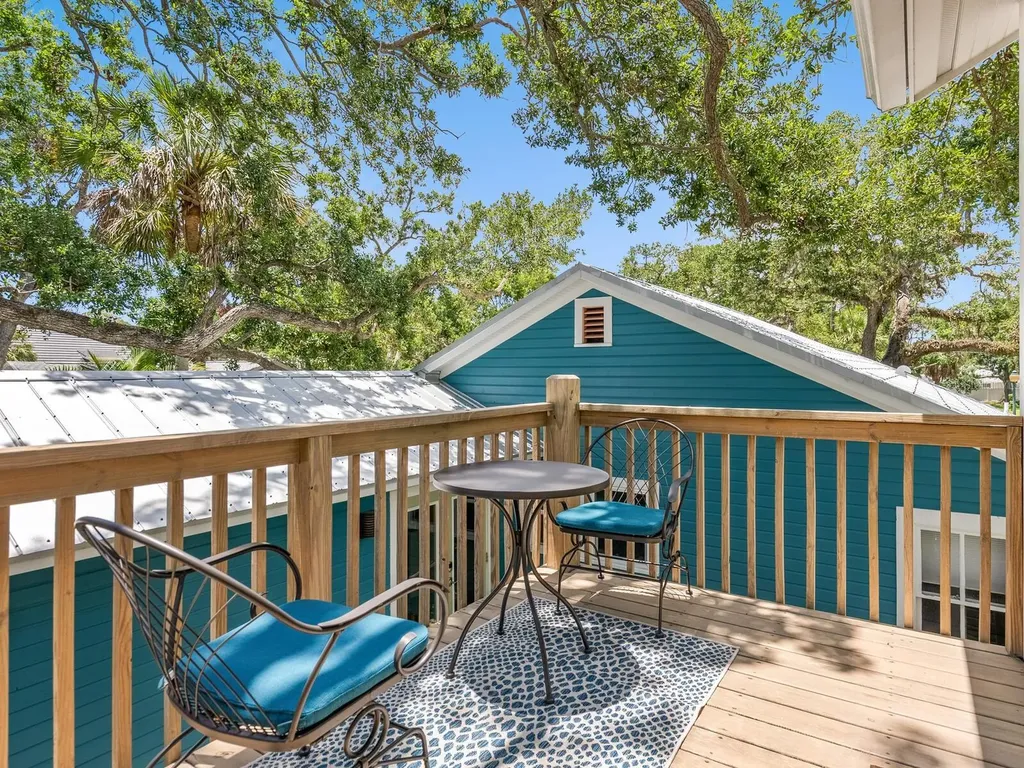 1732 6th Street Sarasota FL 34236