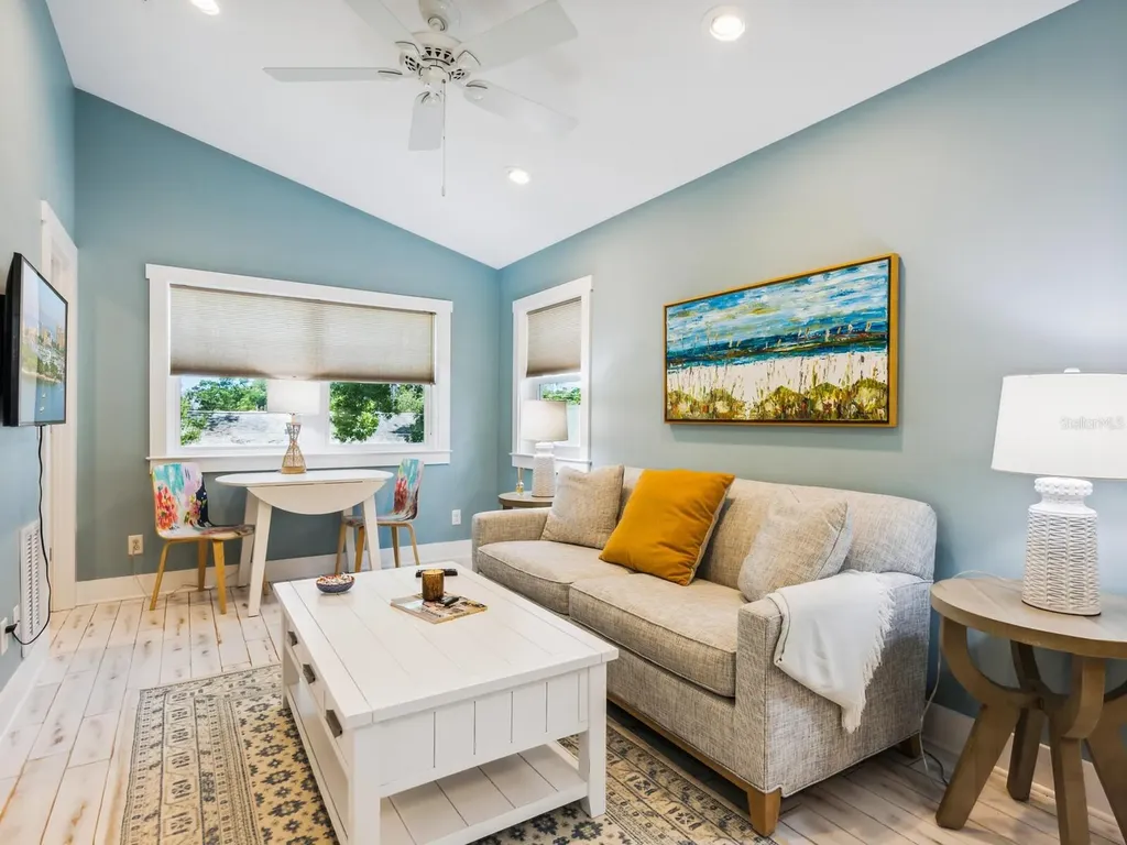 1732 6th Street Sarasota FL 34236