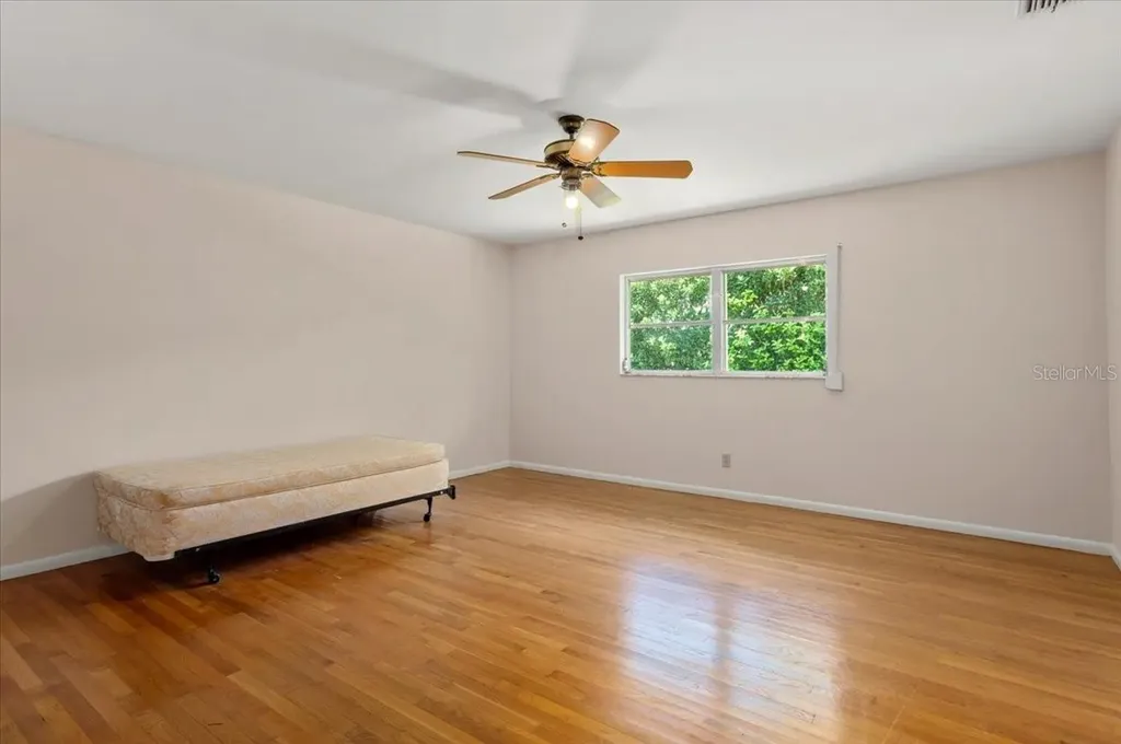1541 Flower Drive Sarasota FL 34239