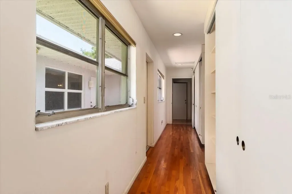 1541 Flower Drive Sarasota FL 34239