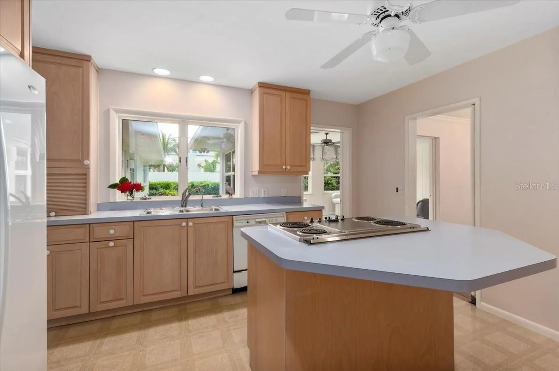 1541 Flower Drive Sarasota FL 34239
