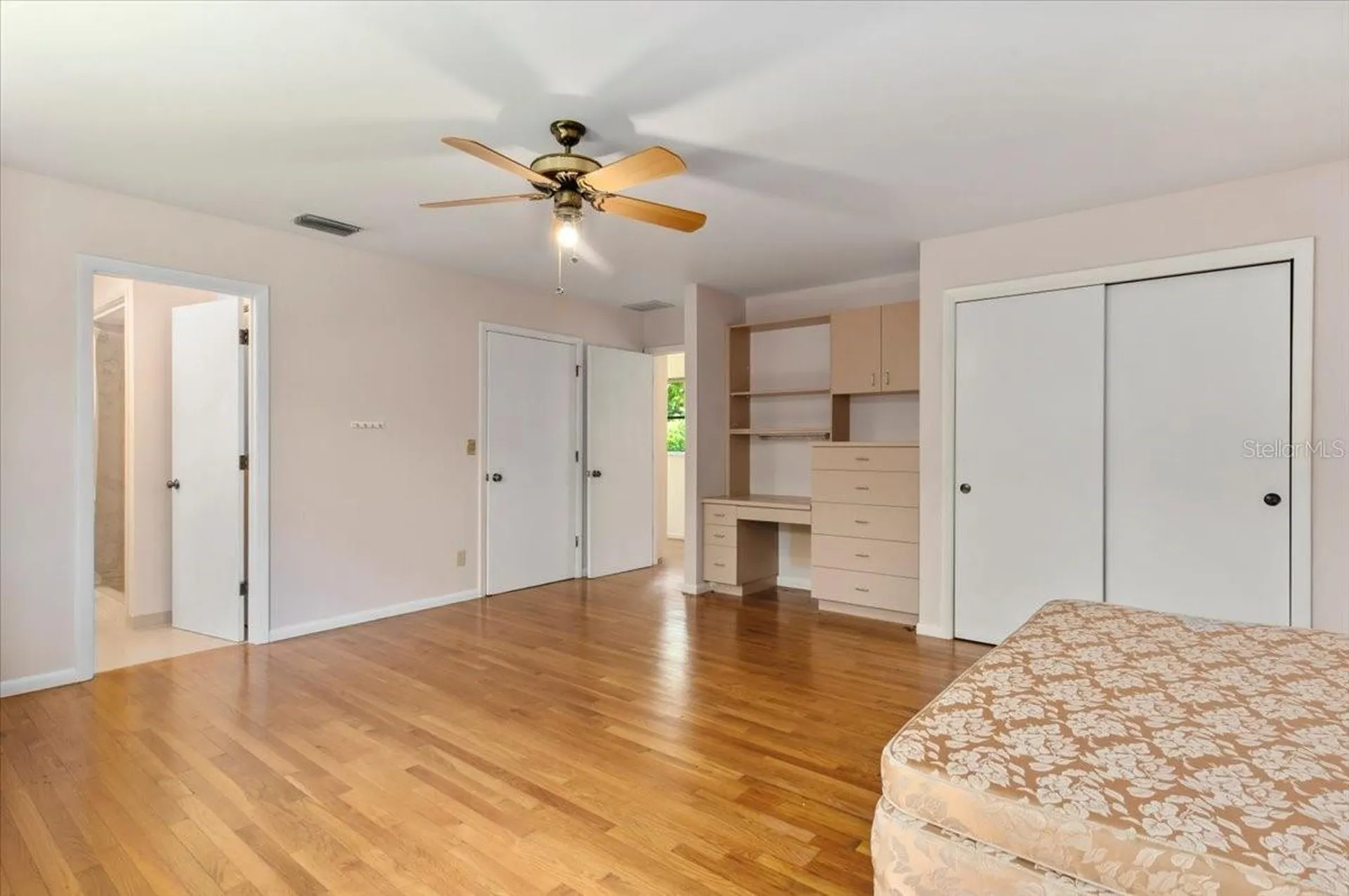 1541 Flower Drive Sarasota FL 34239