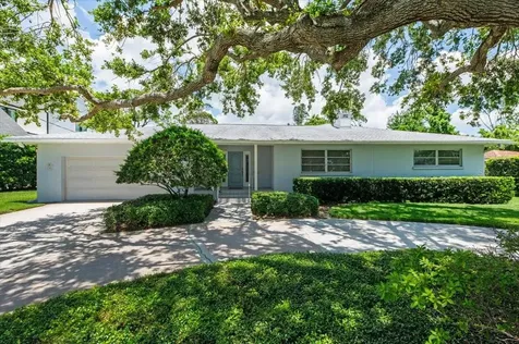 1541 Flower Drive Sarasota FL 34239