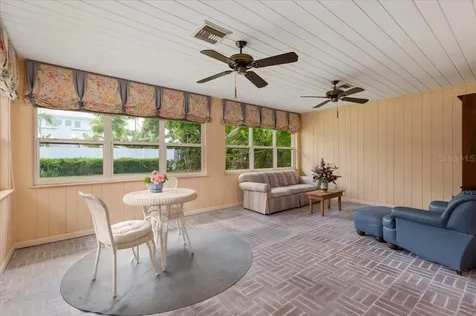 1541 Flower Drive Sarasota FL 34239
