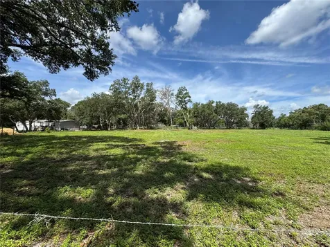 6845 Lumberton Road Zephyrhills FL 33540